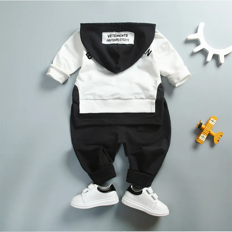 kf-Hf0346574ca314e8099fec9e04c6c2c1dj-Spring-Autumn-Fashion-Children-Clothes-Baby-Girls-Clothing-Set-Boys-Cotton-Hooded-T-Shirt-Pants-2Pcs