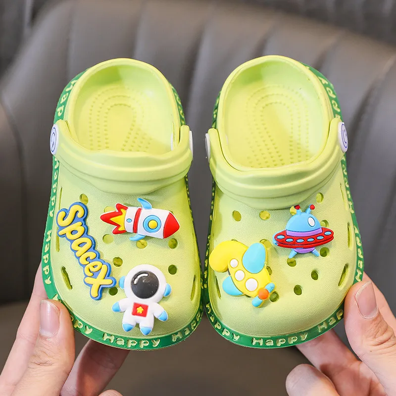 kf-S5a4974e8f0604693ab4949b5fb91253bH-Summer-Kids-Sandals-Hole-Children-s-Shoes-Slippers-Soft-Anti-Skid-Cartoon-DIY-Design-Hole-Baby