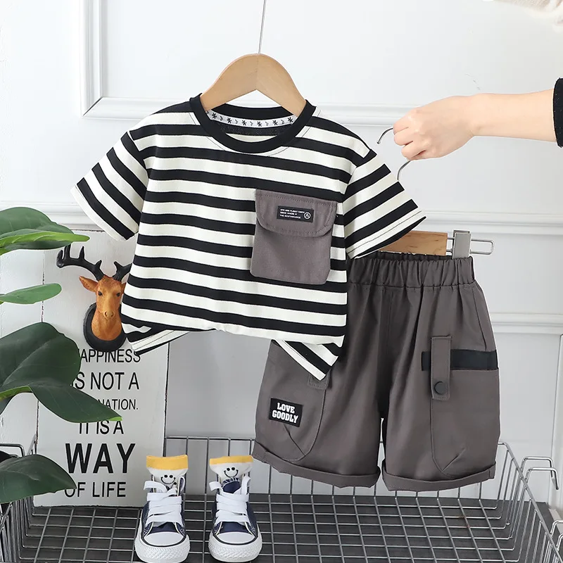 kf-Sae4ceeb2b8864f38a9094b6476f1d3d1J-New-Summer-Baby-Clothes-Suit-Children-Boys-Casual-Striped-T-Shirt-Shorts-2Pcs-Set-Infant-Outfits