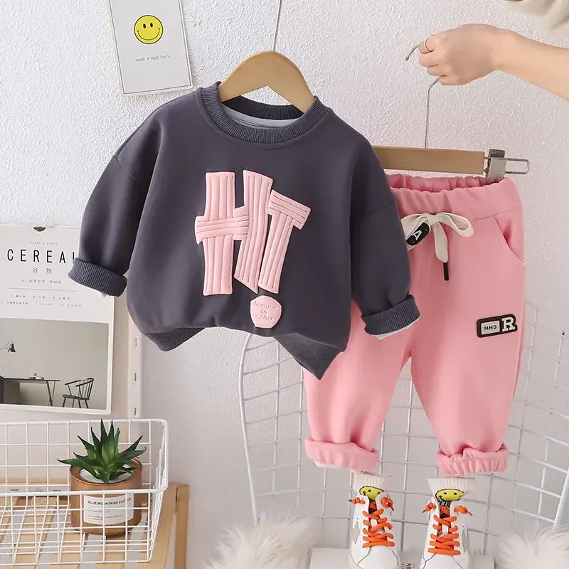 kf-Sd321232c4f6a4e28b7421b25f62c0a58X-Toddler-Children-Clothes-Suits-Spring-Baby-Girls-Boys-Sport-Clothing-Cartoon-Bears-Kids-T-Shirt-Jeans